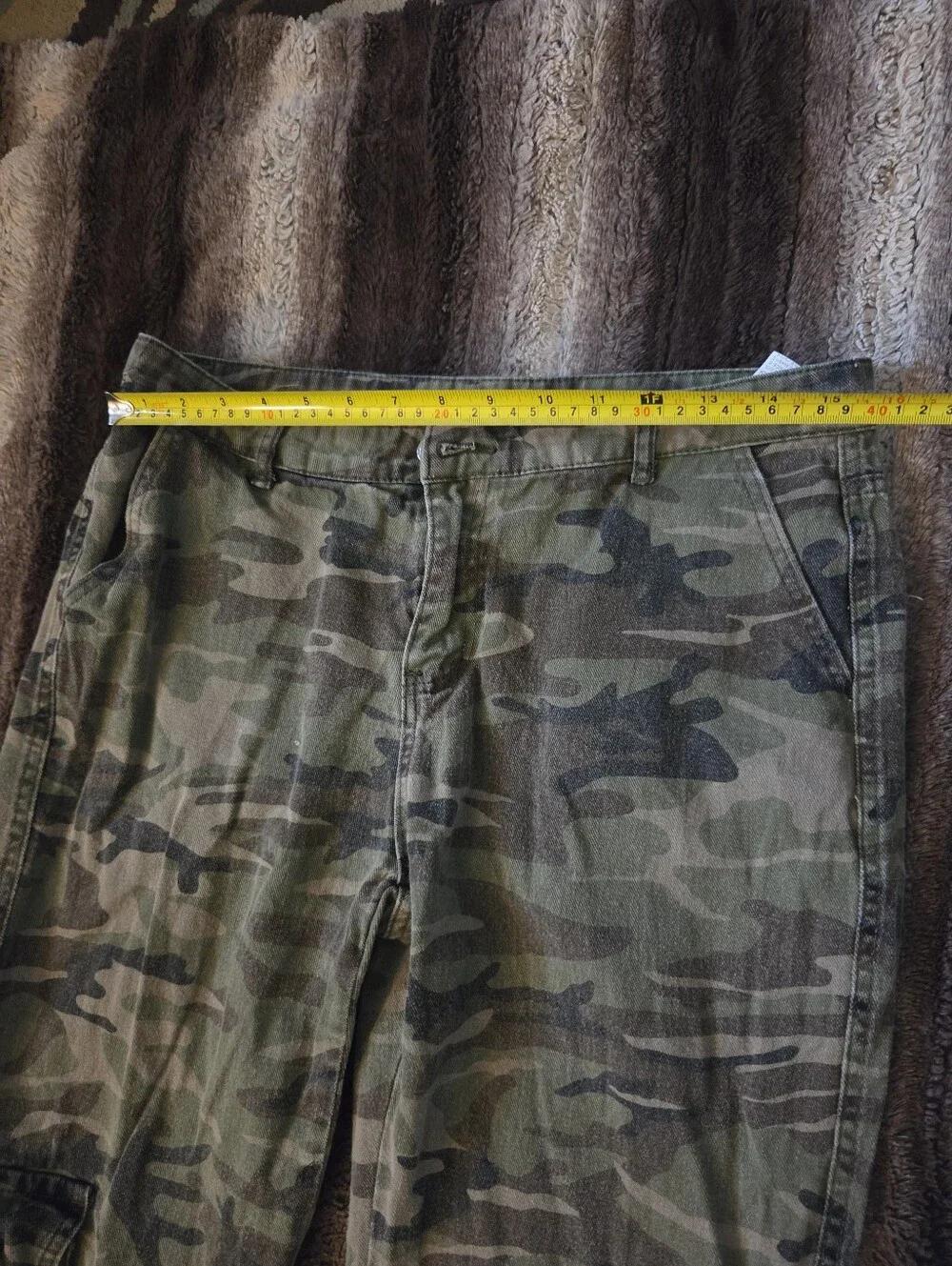 Camo Cargo Wide Leg Pants Size 8 - Picture 2 of 7